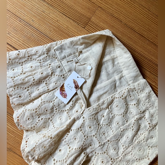 NWT Chelsea & Violet Eyelet High Rise Cotton Shorts in Cream Sz M. - Picture 6 of 7